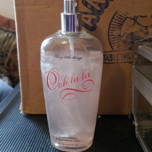 Oh La La shimmering body mist